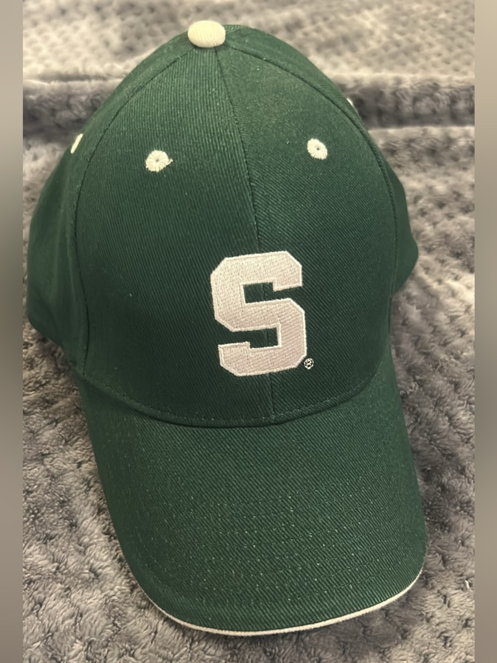 NWOT NCAA Michigan State Spartans Baseball Cap Hat